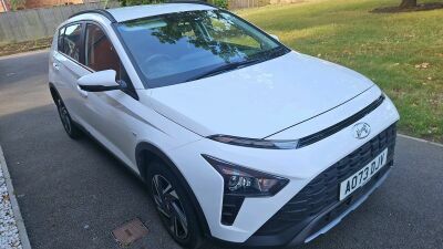 Hyundai Bayon 1.0 Tgdi 48V Mhev Se Connect Dct White