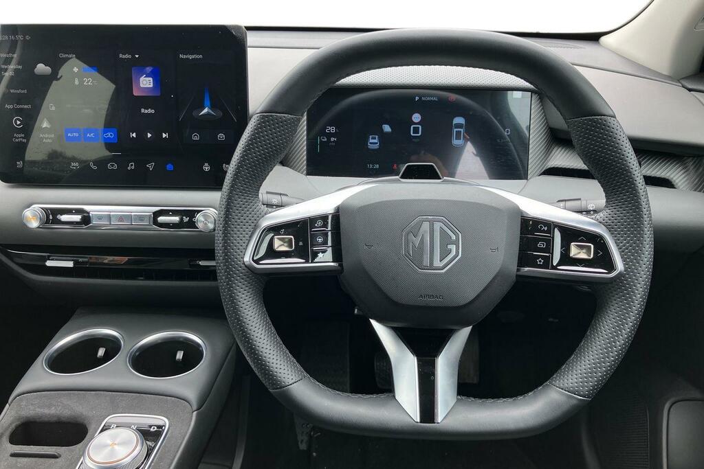 MG MGS5 170Kw Trophy Ev Long Range 64Kwh Silver #5