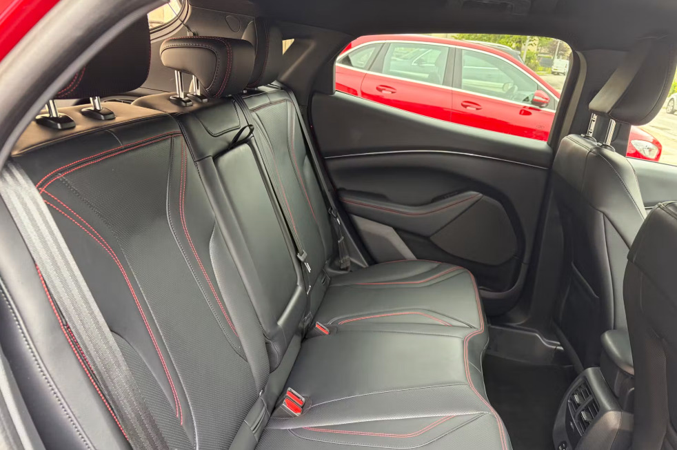 Ford Mustang Mach-E 198Kw Standard Range 68Kwh Awd Red #6