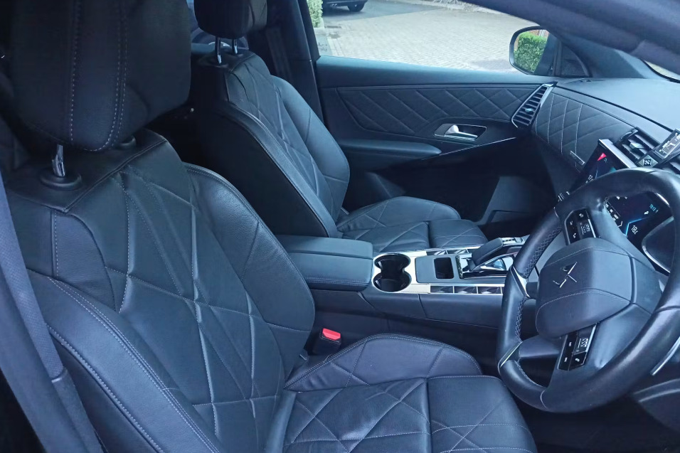DS DS 7 Crossback 1.6 E-tense Rivoli Eat8 Black #4