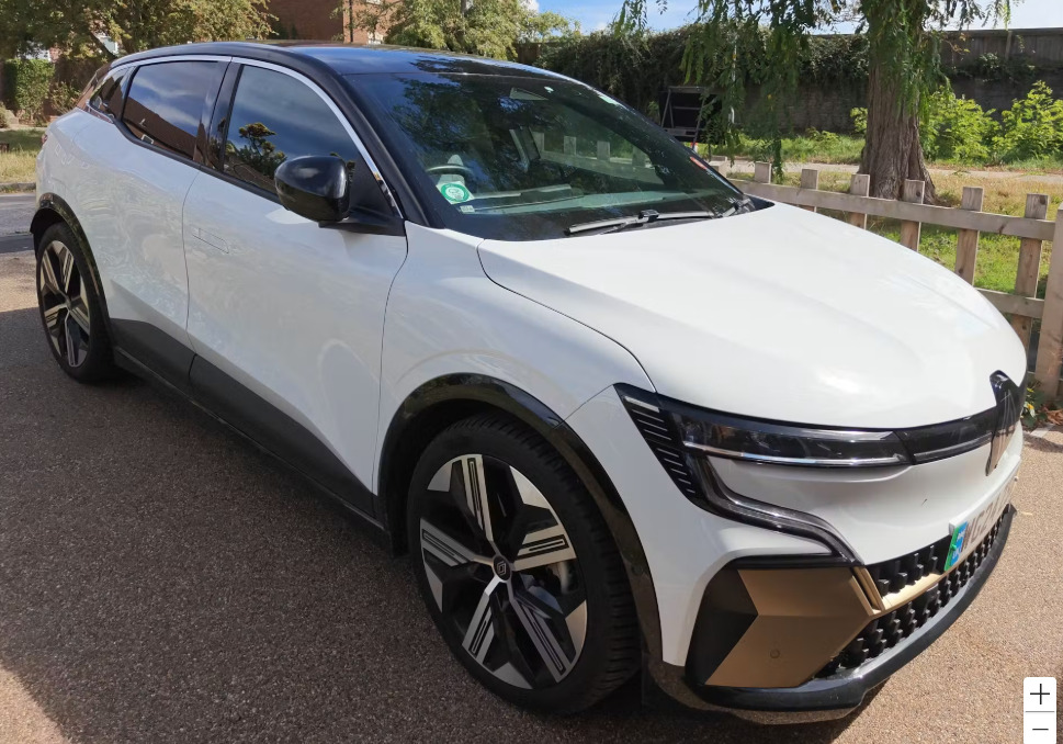 Renault Megane E-Tech Ev60 160Kw Iconic 60Kwh Optimum Charge Black