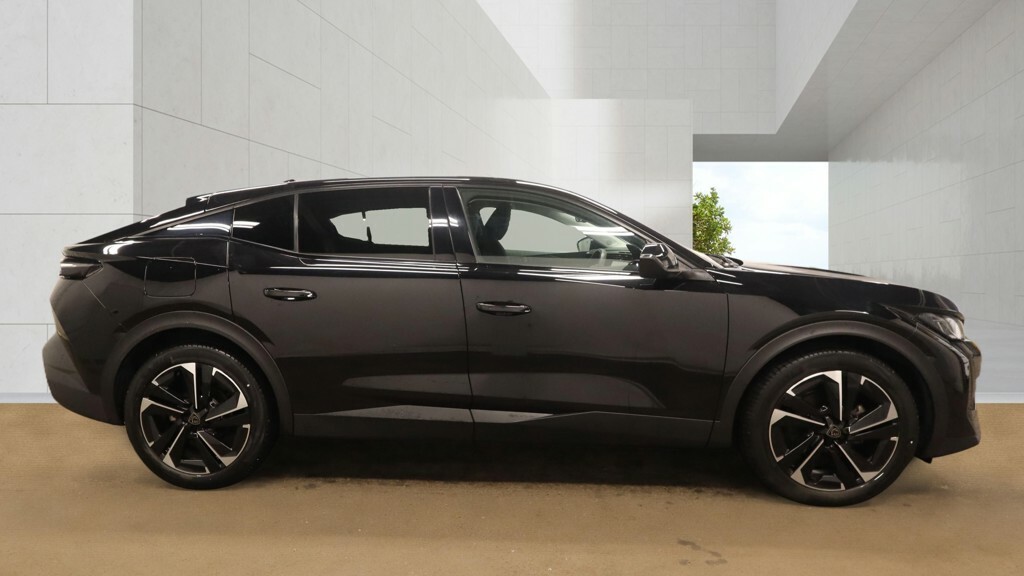 Peugeot 408 1.2 Puretech Allure Premium Eat8 Black #5