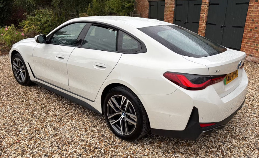 BMW i4 250Kw Edrive40 Sport 83.9Kwh Tech Pack White #2