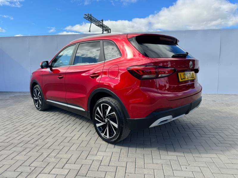 MG ZS 1.5 Hybrid Trophy Red #5