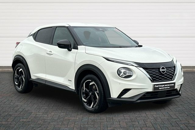 Nissan Juke N-connecta Suv White