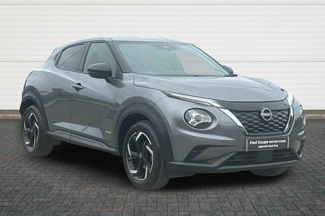 Nissan Juke N-connecta Suv Grey