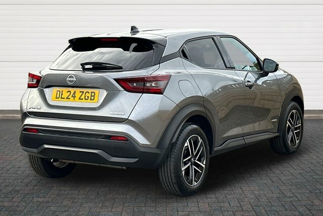Nissan Juke N-connecta Suv Grey #3