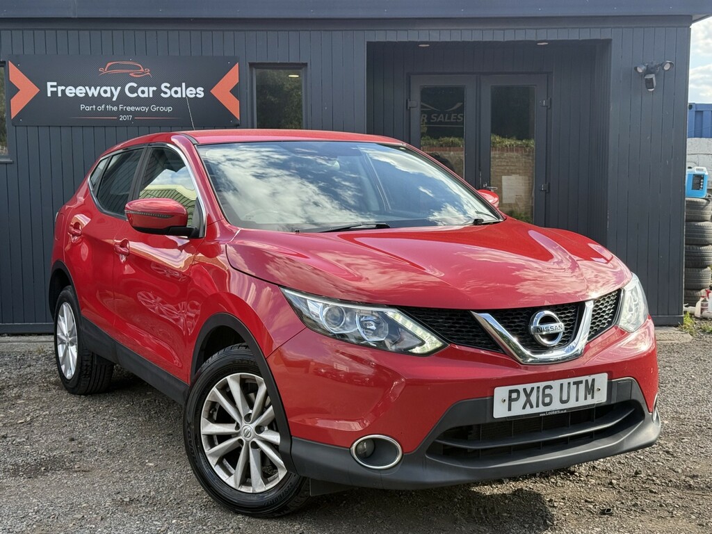 Nissan Qashqai Suv 1.2 Dig-t Acenta Suv 2Wd Eur Red