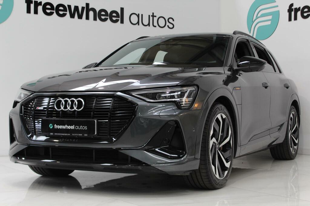 Audi E-tron Black Edition Grey #6