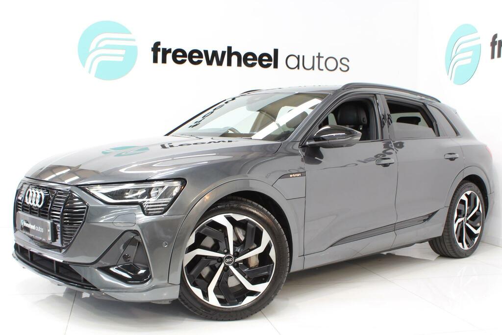 Audi E-tron Black Edition Grey