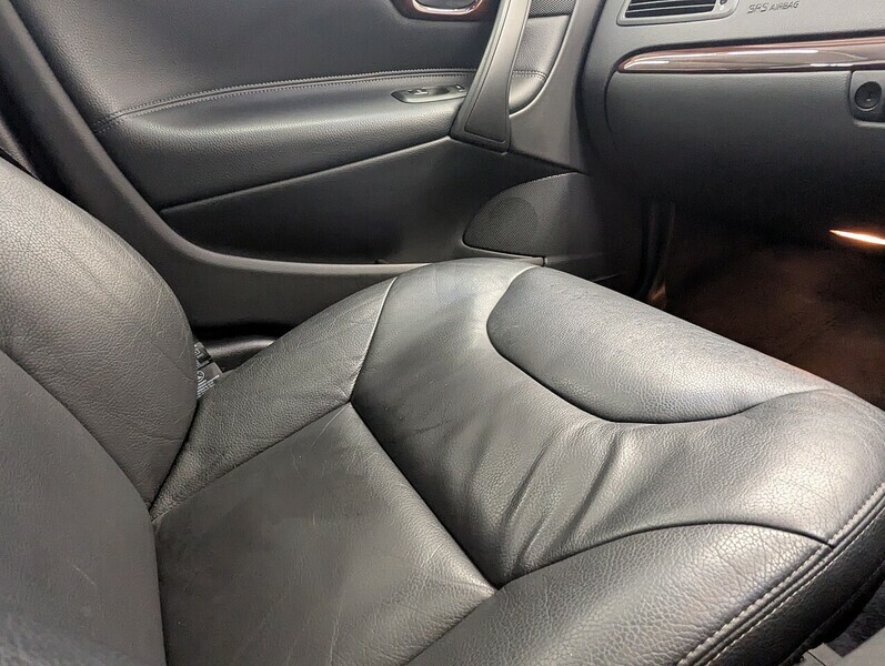 Volvo V70 2.4 Se Black #29