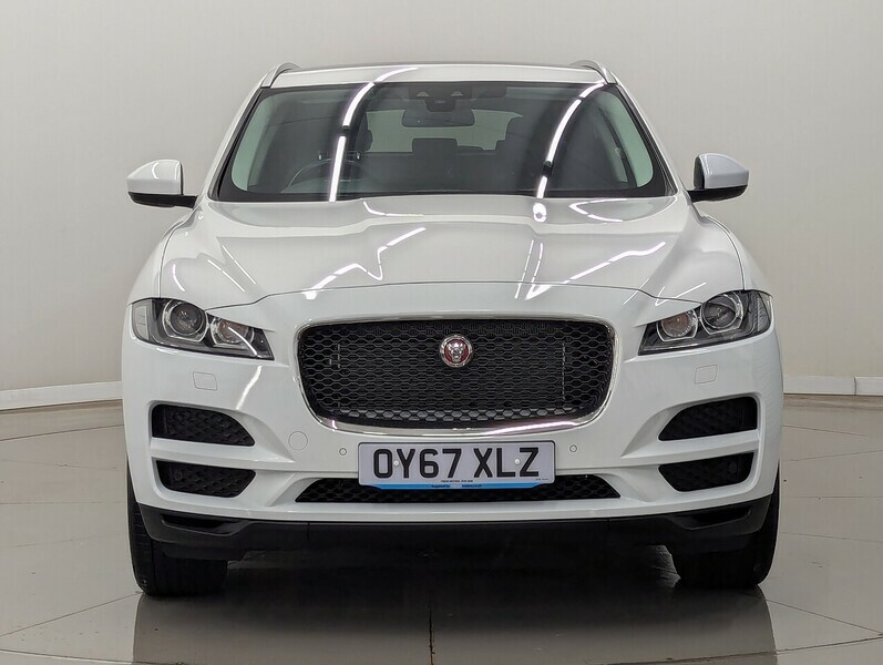 Jaguar F-Pace D240 Portfolio White #5