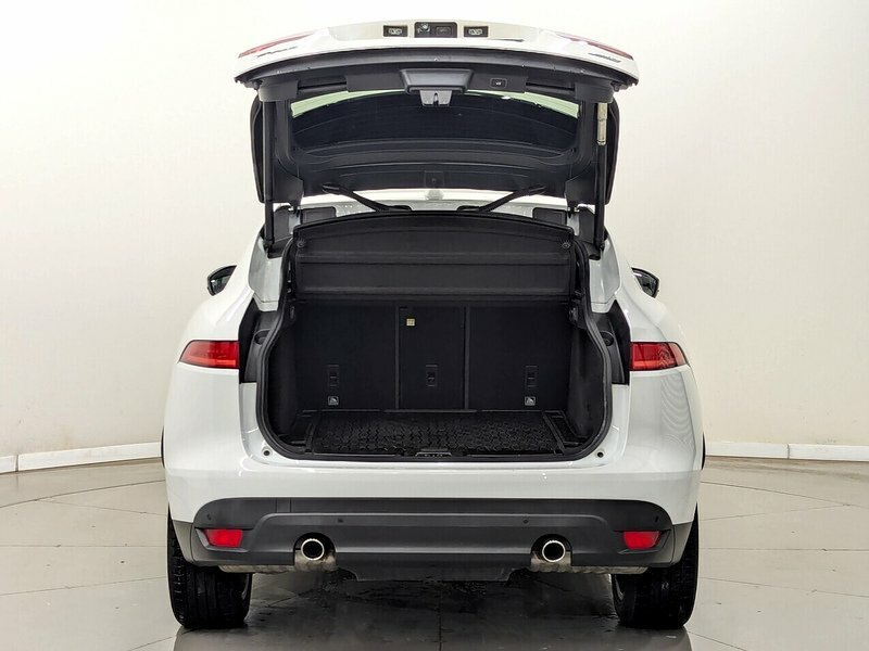 Jaguar F-Pace D240 Portfolio White #4