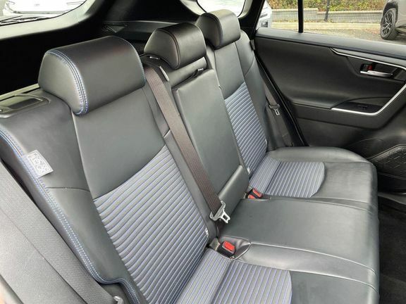 Toyota Rav 4 Dynamic Black #10