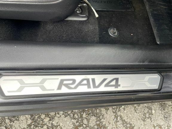 Toyota Rav 4 Dynamic Black #43