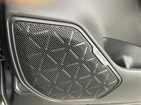 Toyota Rav 4 Dynamic Black #37