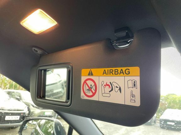 Toyota Rav 4 Dynamic Black #40