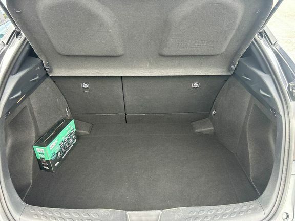 Toyota C-Hr Hybrid 1.8 122Bhp Excel Crossover 5-Dr Silver #15