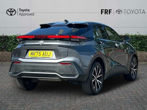 Toyota C-Hr Design 1.8 Fwd Hybrid Grey #2