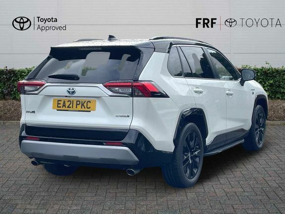 Toyota Rav 4 Dynamic 2.5 Hybrid 2Wd White #2