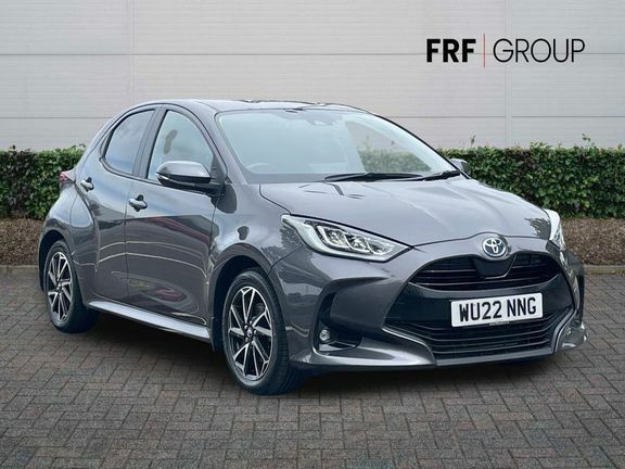 Toyota Yaris Design 1.5 Hybrid Grey
