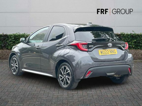Toyota Yaris Design 1.5 Hybrid Grey #4