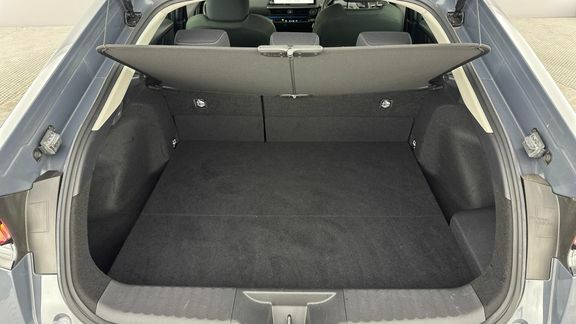 Toyota Prius Design Silver #13