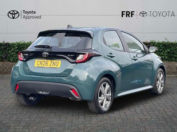 Toyota Yaris Icon Green #2
