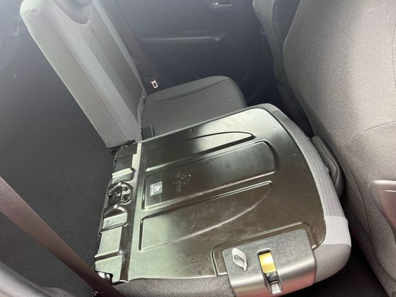 Toyota Aygo X X-play White #20