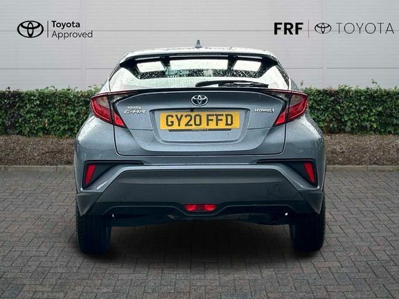 Toyota C-Hr Dynamic White #28