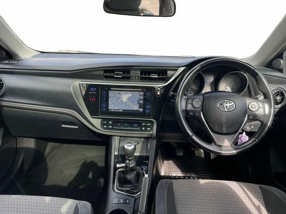Toyota Auris Design 1.2M Pan Roof Blue #6