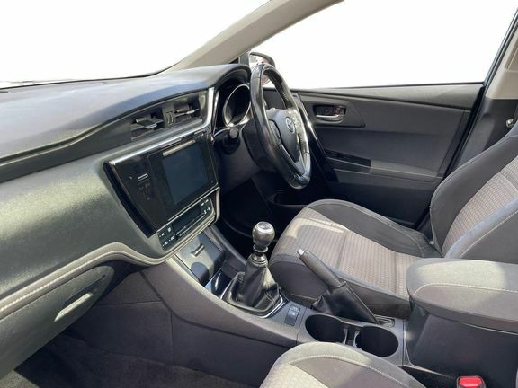 Toyota Auris Design 1.2M Pan Roof Blue #5