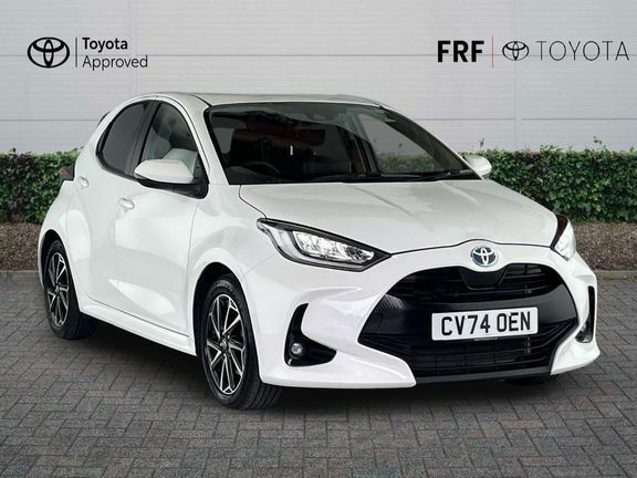 Toyota Yaris Design White