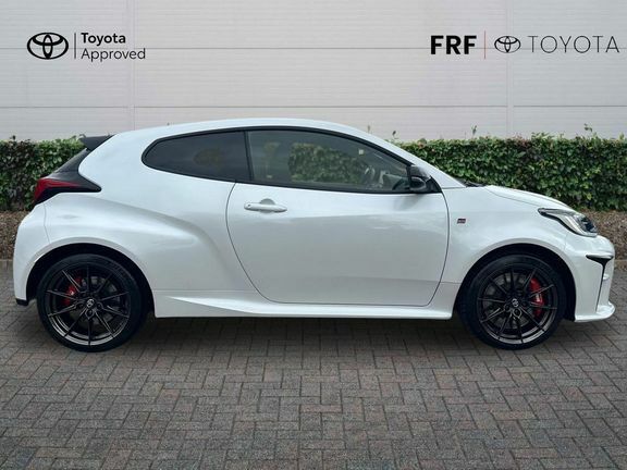 Toyota Yaris Hatchback Grey #24