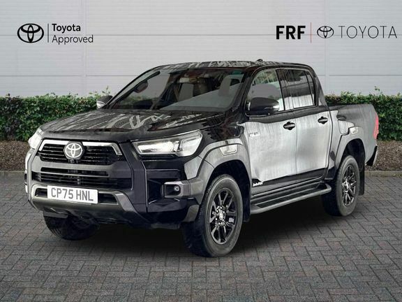 Toyota HILUX Invincible X Dc 2.8 Hybrid 48V Black #3