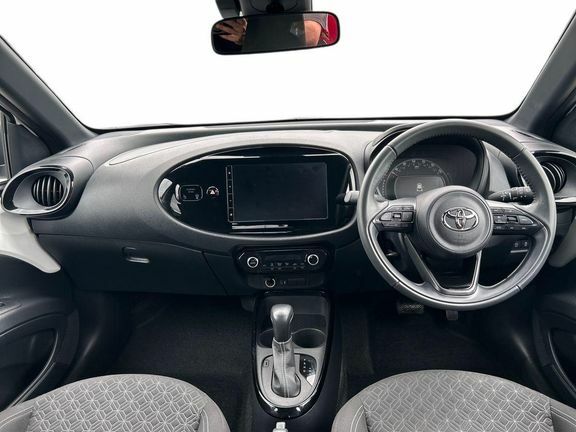 Toyota Aygo X Edge Auto White #6
