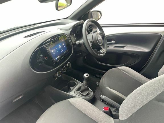 Toyota Aygo X Edge Auto  #5