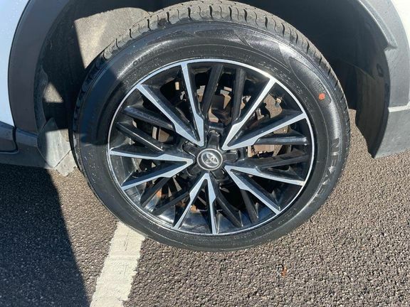 Toyota C-Hr Excel Black #25