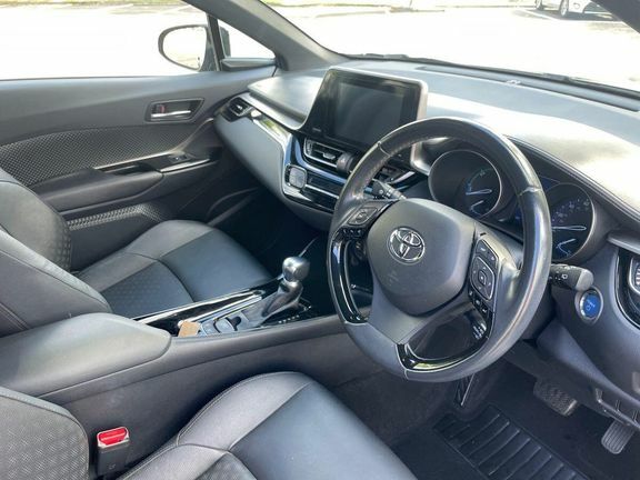 Toyota C-Hr #12
