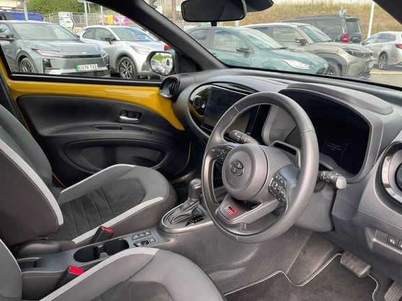 Toyota Aygo X Edge Green #14