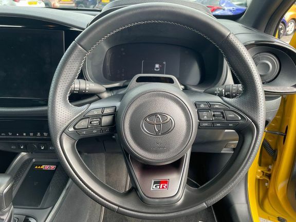 Toyota Aygo X Edge Green #12