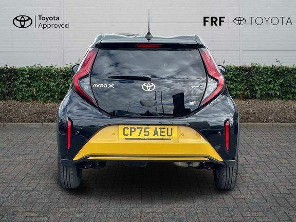 Toyota Aygo X Edge Green #28