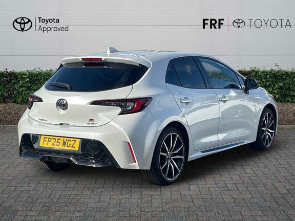 Toyota Corolla Gr Sport 2.0 Hb White #2