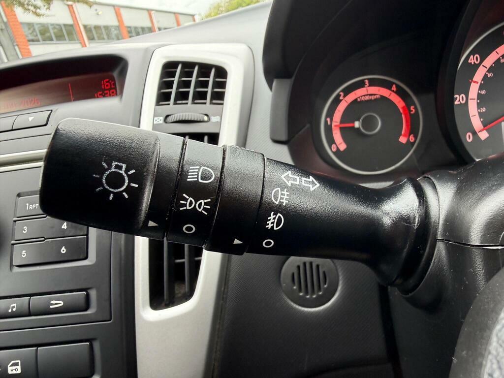 Kia Ceed 1.6 3 Sw Crdi 113 Bhp Silver #31