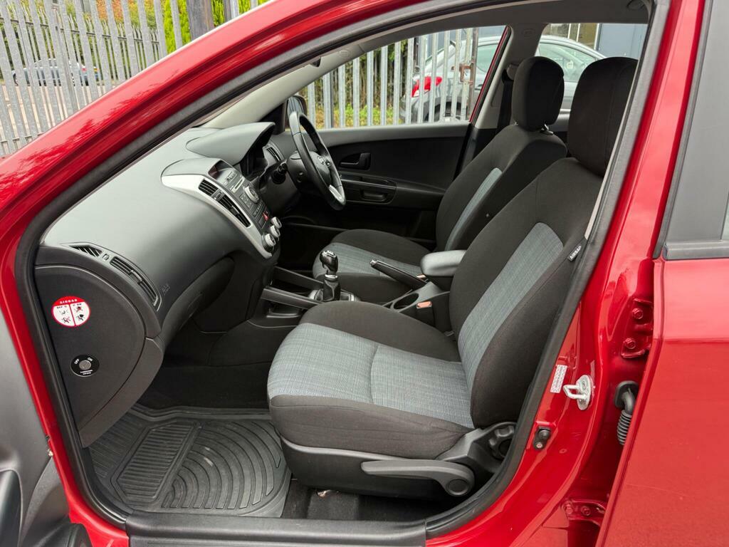 Kia Ceed 1.6 3 Sw Crdi 113 Bhp Silver #18