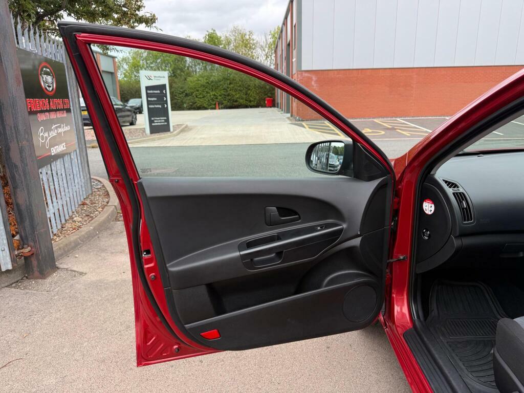 Kia Ceed 1.6 3 Sw Crdi 113 Bhp Silver #61