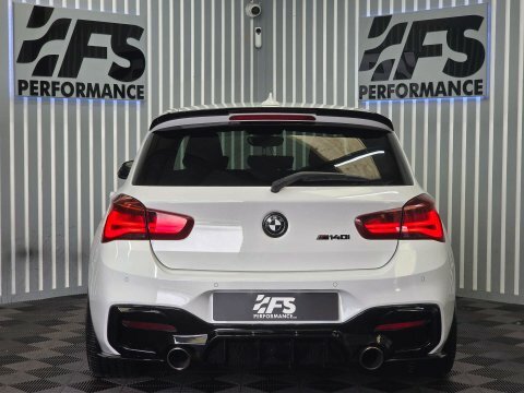 BMW 1 Series 2019 68 3.0  White #5