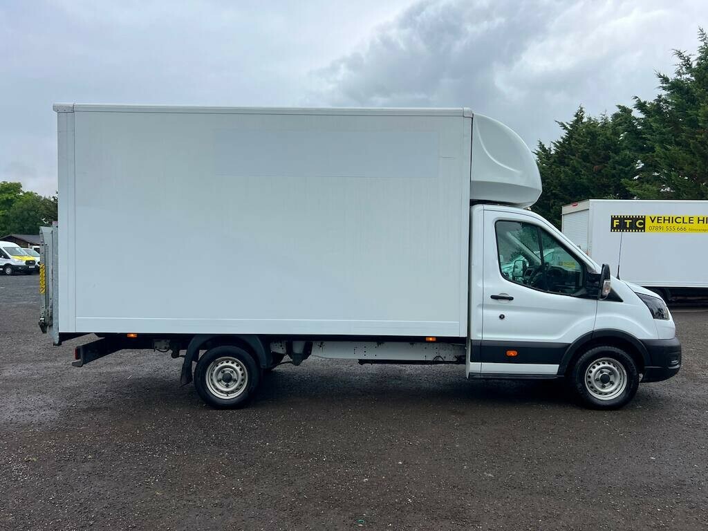 Ford Transit Custom 2.0 Ecoblue 130Ps Chassis Cab Chassis Cab M LG73XXY White #2