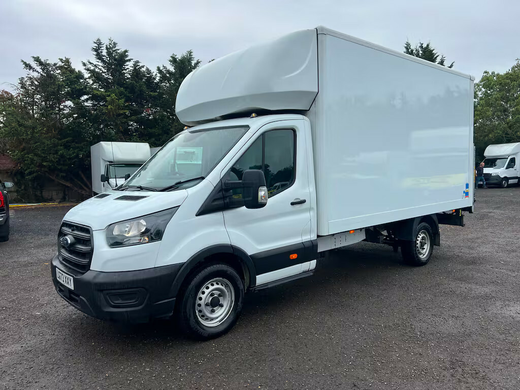 Ford Transit Custom 2.0 Ecoblue 130Ps Chassis Cab Chassis Cab M White