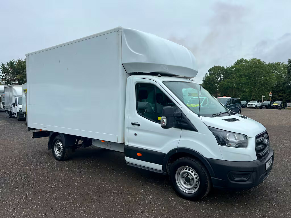 Ford Transit Custom 2.0 Ecoblue 130Ps Chassis Cab Chassis Cab M White